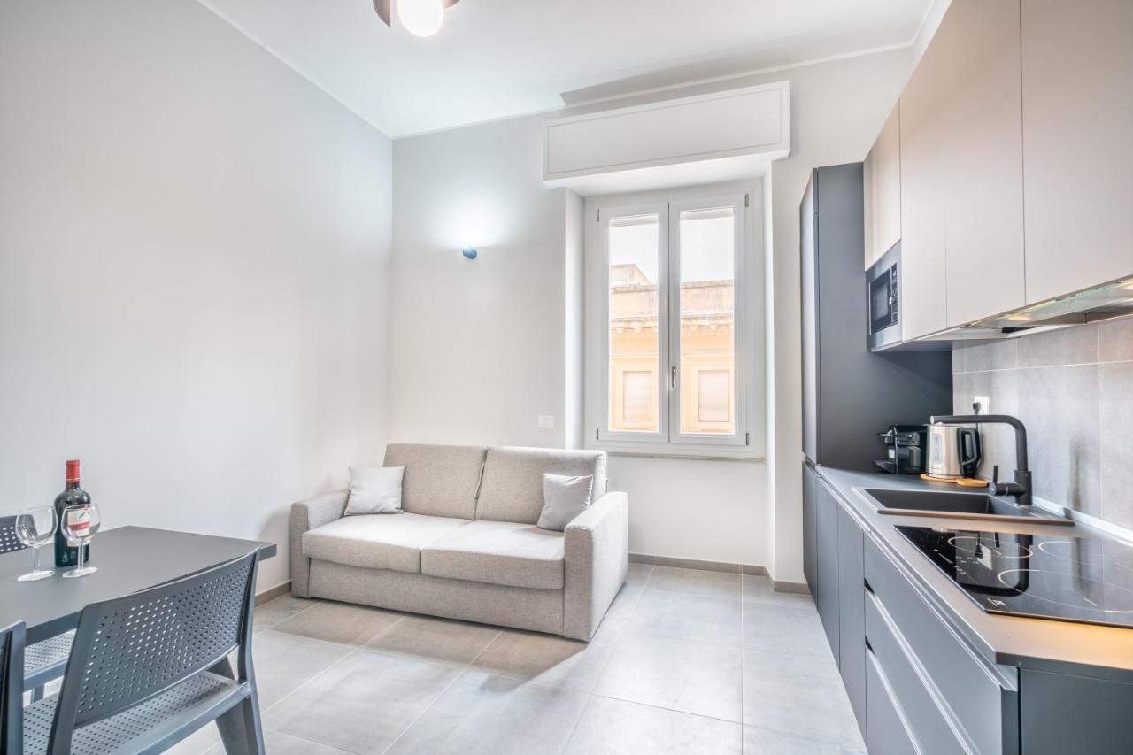 Kuzu Apts - City Center - Wifi Ac Tv Apartman Cagliari Kültér fotó