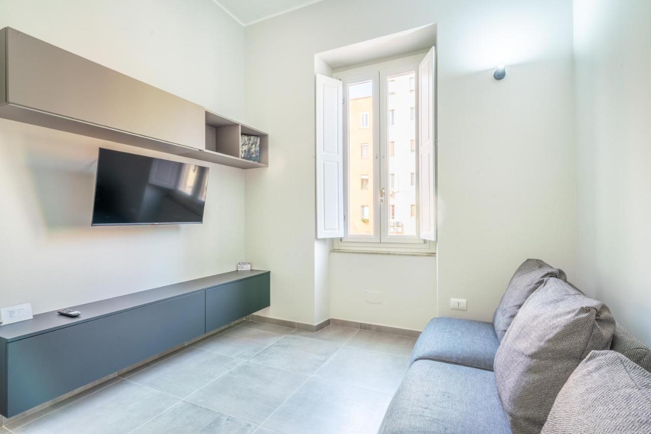 Kuzu Apts - City Center - Wifi Ac Tv Apartman Cagliari Kültér fotó